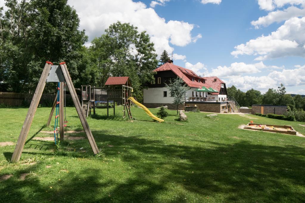 Готель Penzion Ekosport Stachy Екстер'єр фото